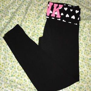 VS PINK leggings!